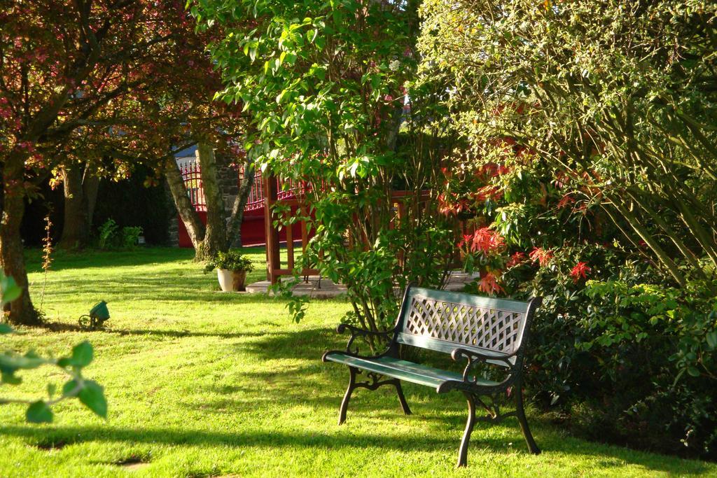 Frühstückspension Au Jardin D'eloïse Tremereuc