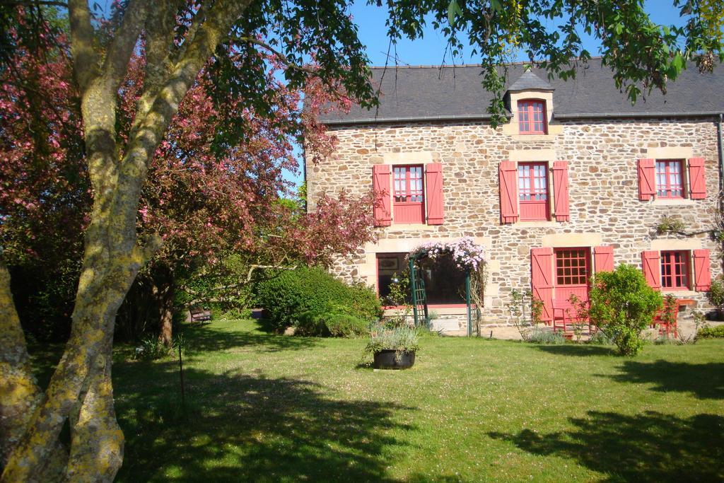 Au Jardin D'eloïse Tremereuc