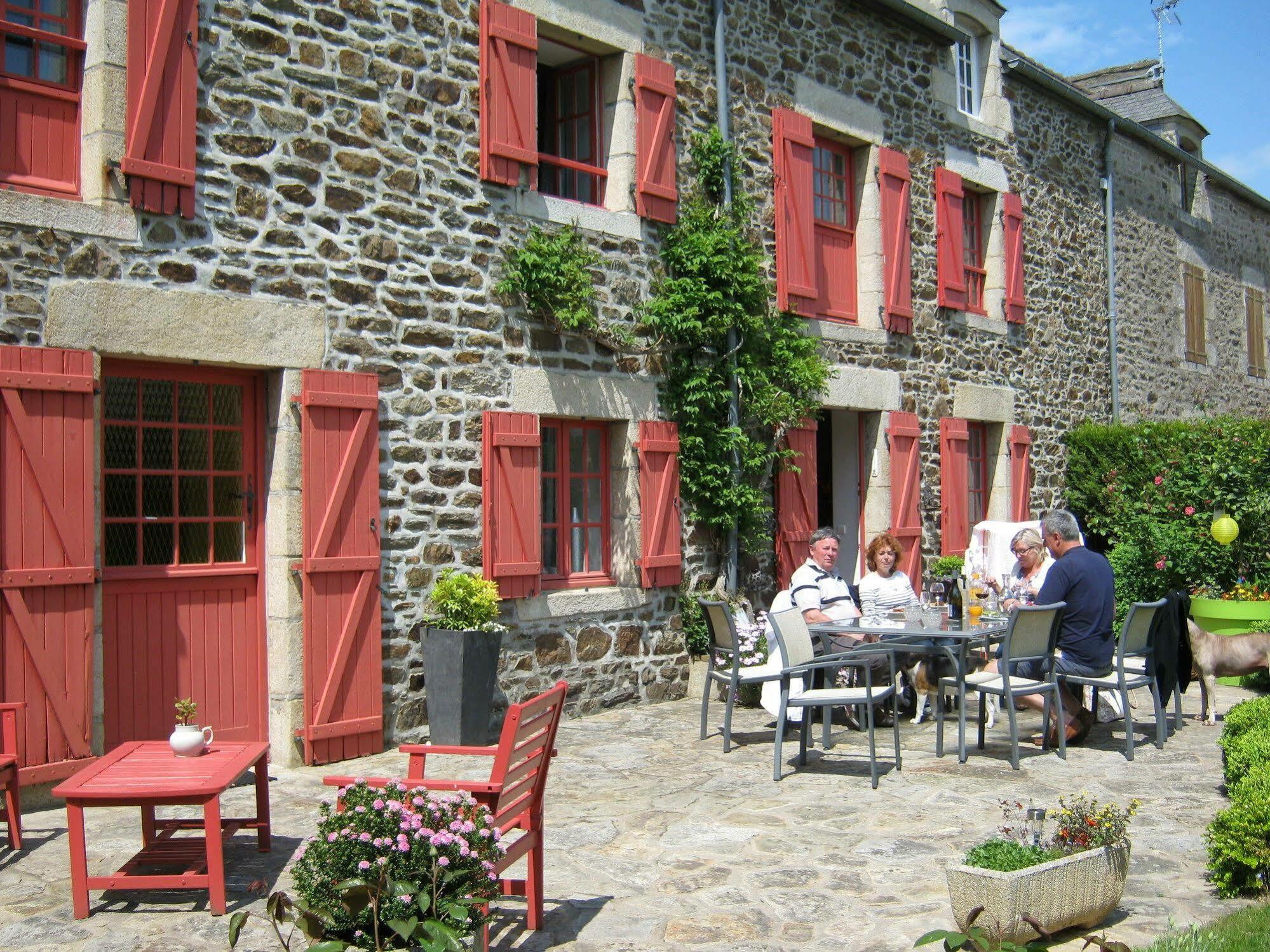 Au Jardin D'eloïse Tremereuc